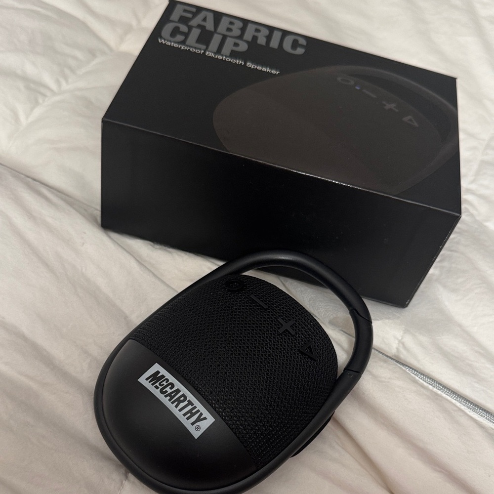 McCarthy Fabric Clip Black Waterproof Bluetooth Speaker